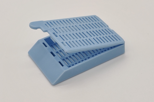 [GEN-GS-1094B] plastic biopsy tissue cassettes with attached lid and 35 angled face blue 
